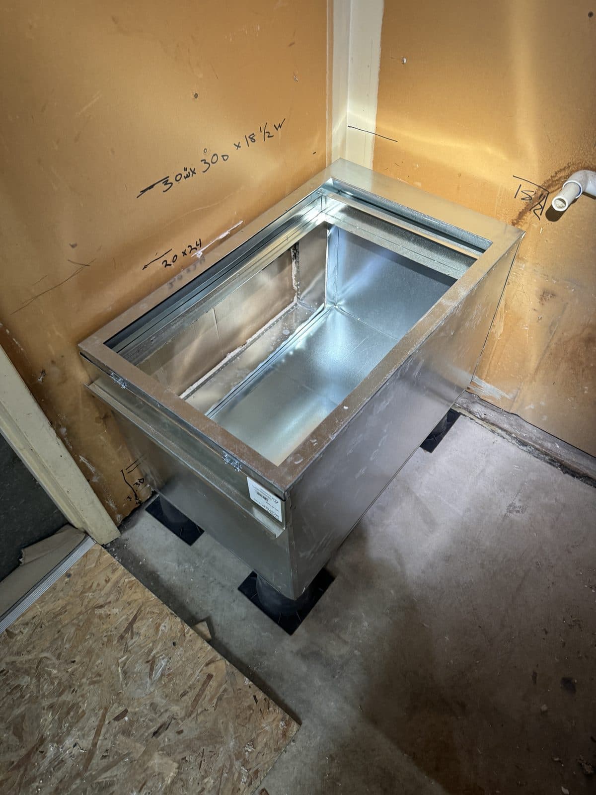 Return air plenum and filter box checked during maintenance